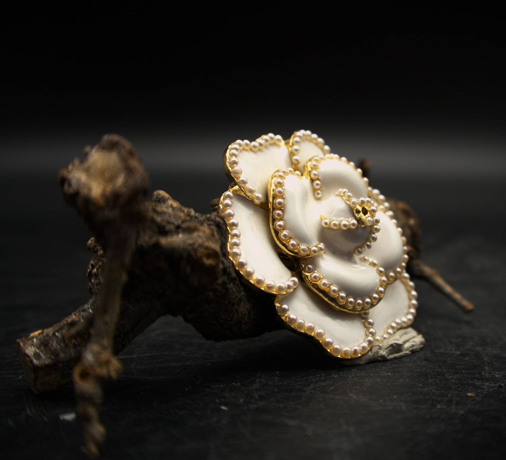 Brosche Luxus Design Stil Blumen Perle Brooch/Pins Brosche Luxus Design Stil Blumen Perle Brooch/Pins von CoutureDePillango