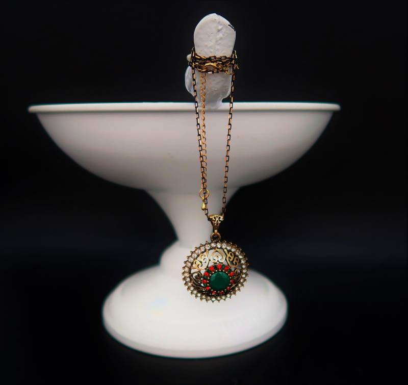 Collier Barock Gothik Kristalle Vergoldet/ Achat Und Zirkon Steinen/ Einzelstück von CoutureDePillango