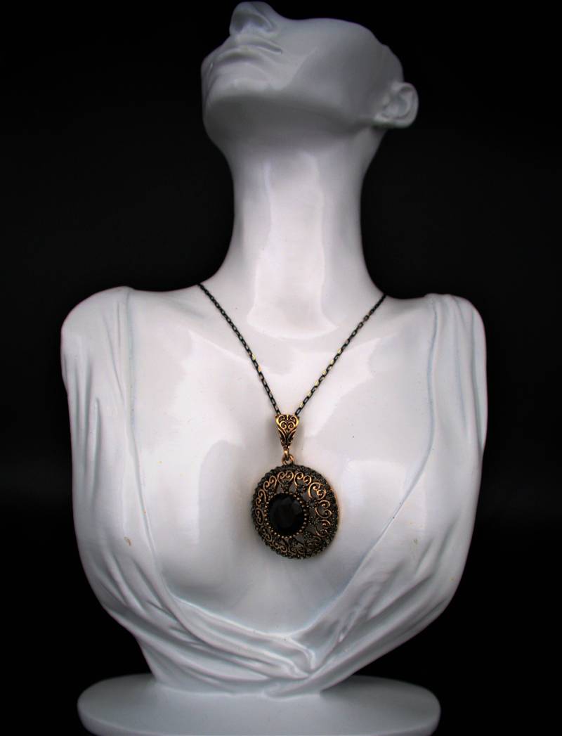 Collier Barock Gothik Kristalle Vergoldet von CoutureDePillango