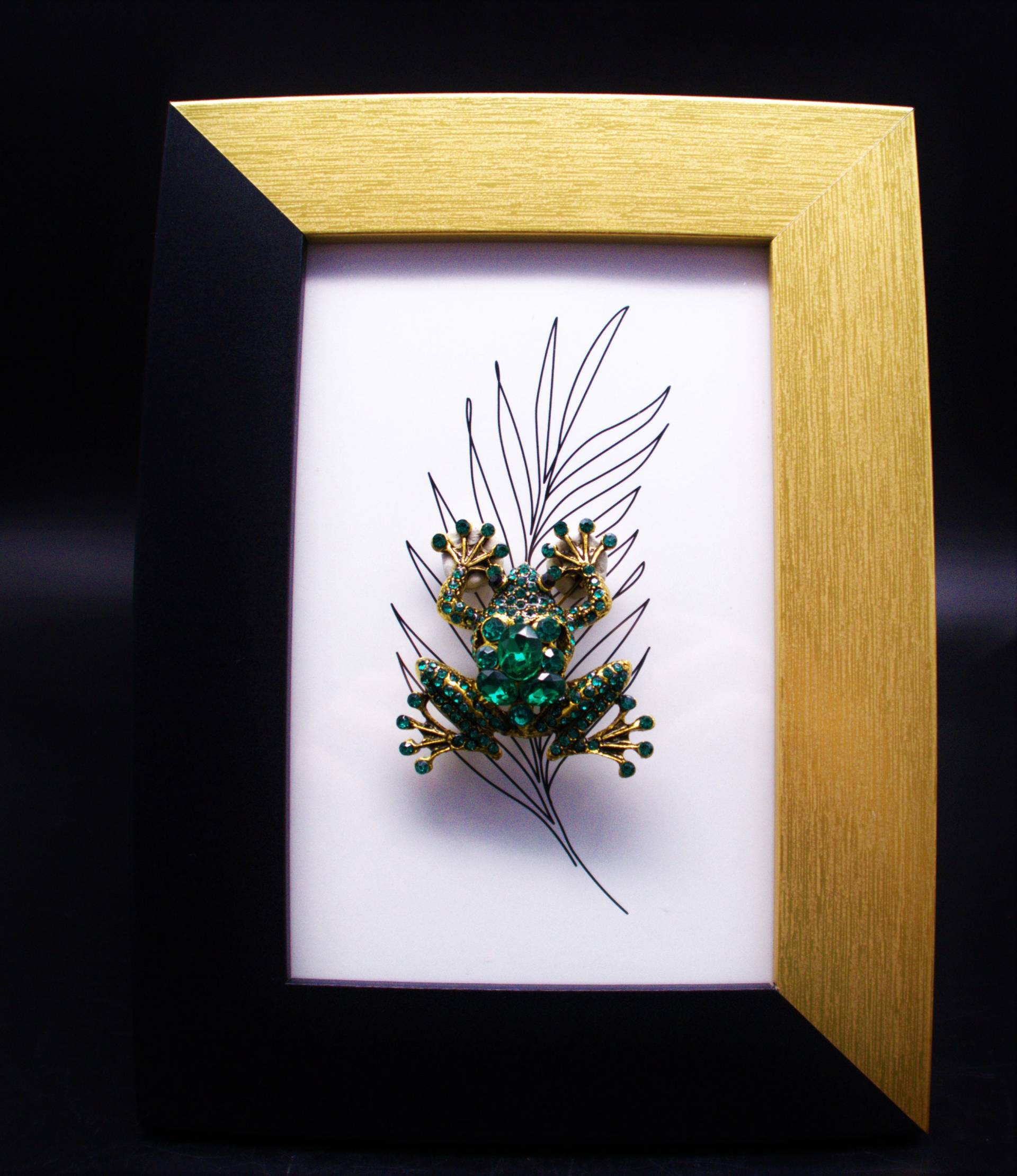 Frosch Brosch /Edelstahl Vergoldet Mit Grün Kristallen Frosch Brosch /Edelstahl Vergoldet Mit Grün Kristallen von CoutureDePillango