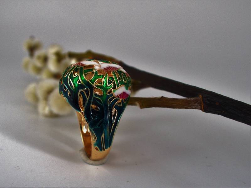 Ring Hochwertige Farben Mit Kristallen Steinen von CoutureDePillango