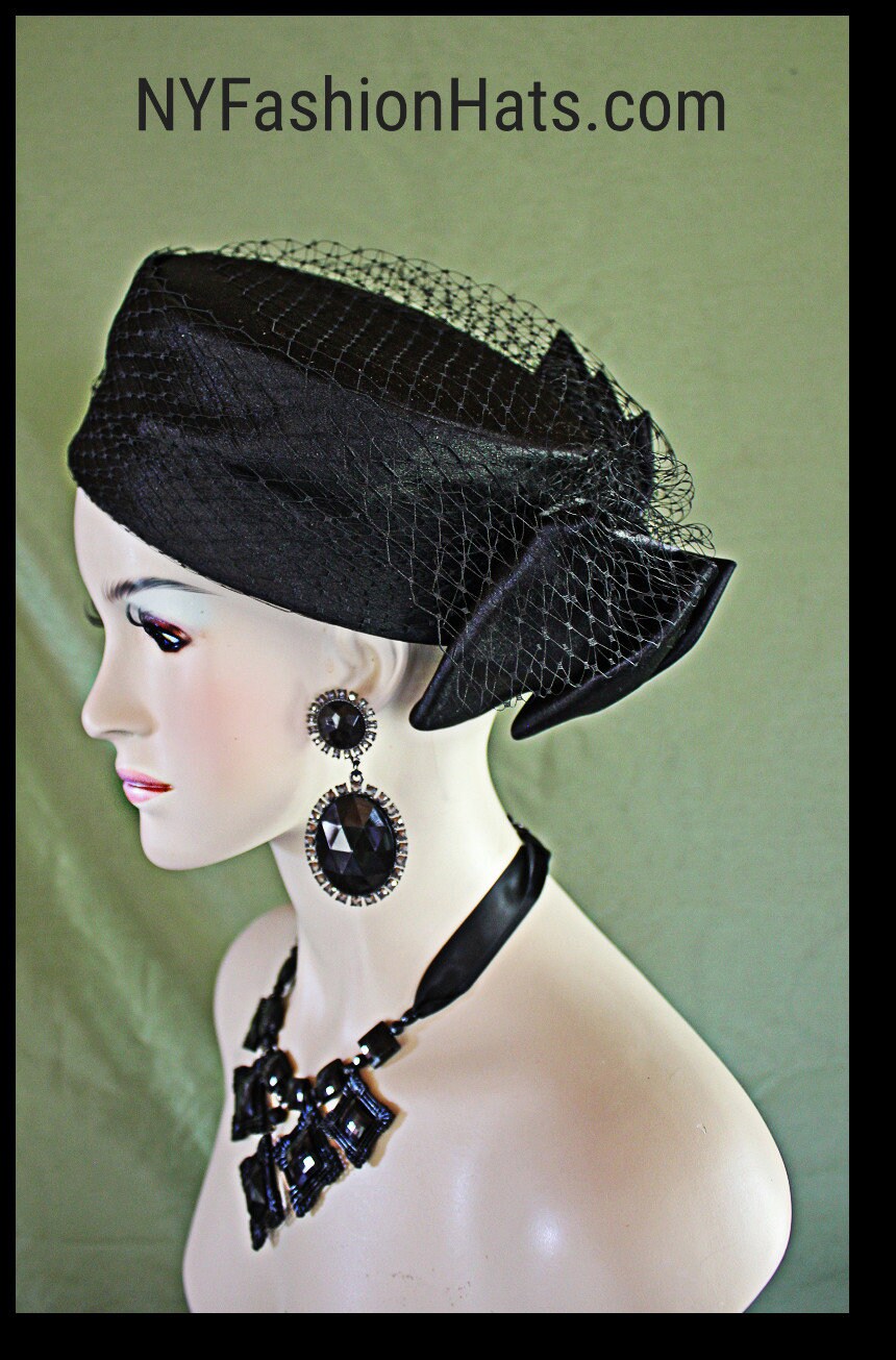 Formaler Schwarzer Satin Pillbox Hochzeitshut, Schwarze Hüte Für Beerdigungen Und Trauer, Tempel Kirche Kleid Hut, Couturedesignerhats Millinery von CoutureDesignerHats