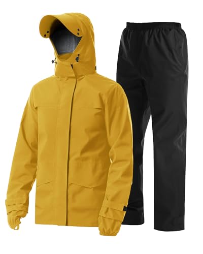 Coutyuyi Herren Regenanzug Wasserdichte Regenjacke Atmungsaktiver Leichter Regenmantel mit Kapuze Geeignete Regenkleidung für Freizeit, Outdoor-Sport, Golf, Wandern（S，Gelb） von Coutyuyi