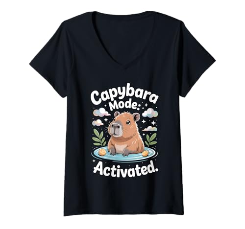 Damen Capybara Mode Activated – Chill Vibes Entspannung T-Shirt mit V-Ausschnitt Damen Capybara Mode Activated – Chill Vibes Entspannung T-Shirt mit V-Ausschnitt von Cozy Critters Collective Wholesome Animal Apparel