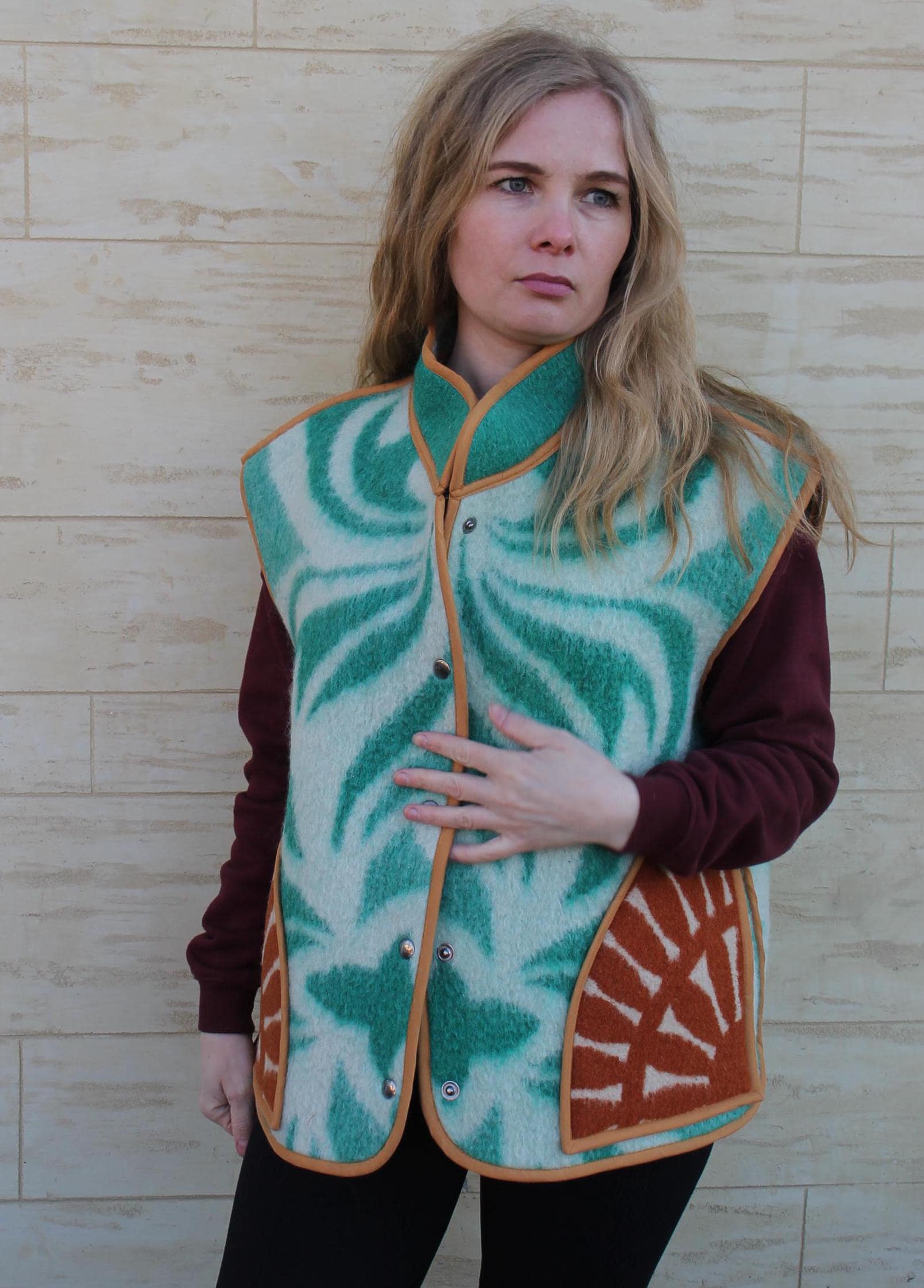 Wolldecke Weste Jacke Größe 38-10 M L, Grüne Mantel Jacke, Upcycled Jacke, Frauen Mantel, Decke Jacke, Decke Wolldecke Weste Jacke Größe 38-10 M L, Grüne Mantel Jacke, Upcycled Jacke, Frauen Mantel, Decke Jacke, Decke von CozyAnaUA