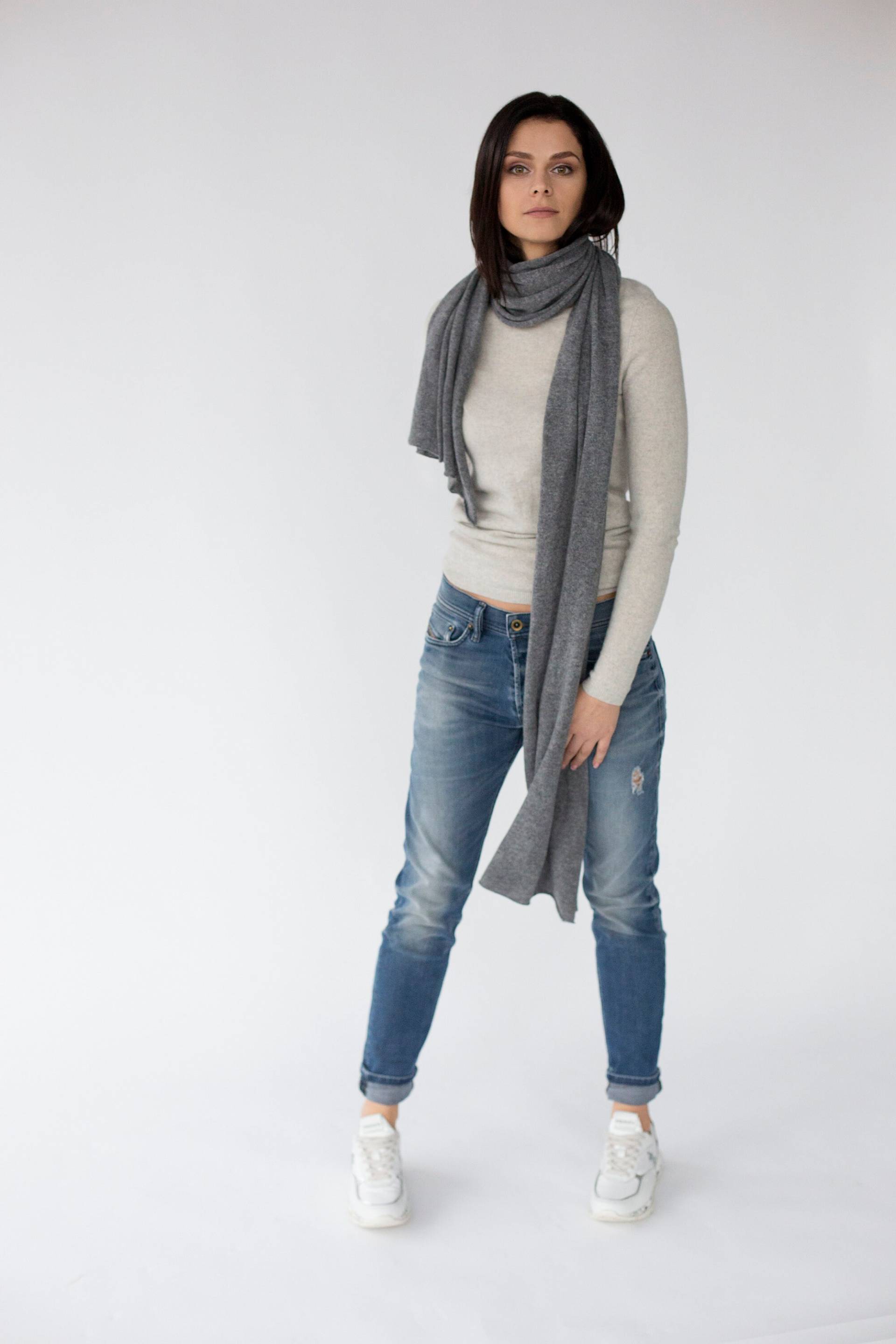 Schal-Wrap in Grau - Weiche Kaschmir-Schals Langer Gestrickter Schal Aus Reiner Weicher Wolle Graue von CozyCashmereBoutique