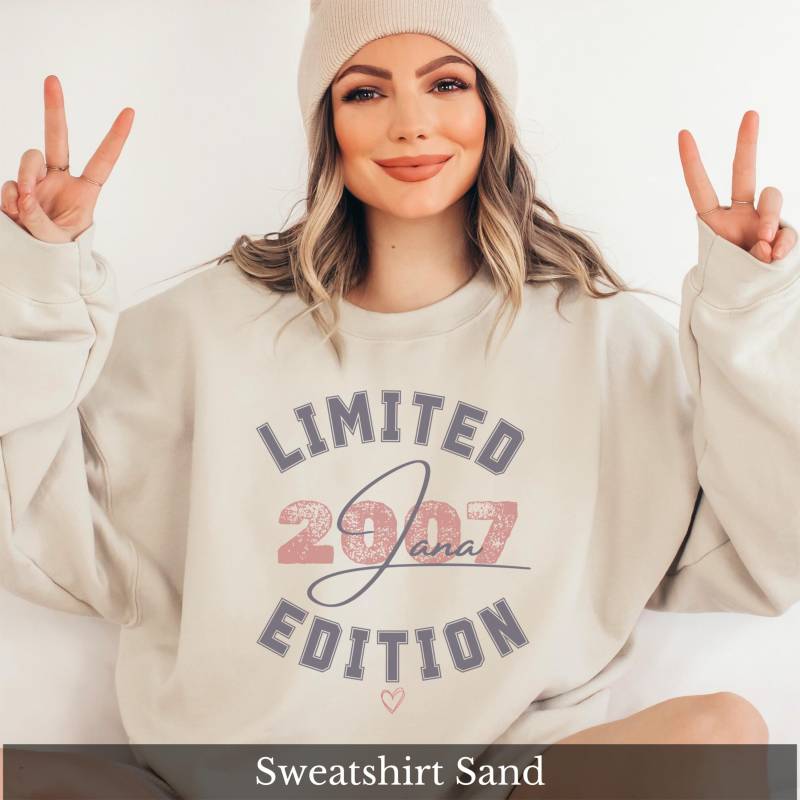 18. Geburtstag Geschenk Mädchen Personalisiertes Zum Geschenkideen Freundin Tshirt 2007 Tochter Geburtstagsshirt von CozyDaysDesign