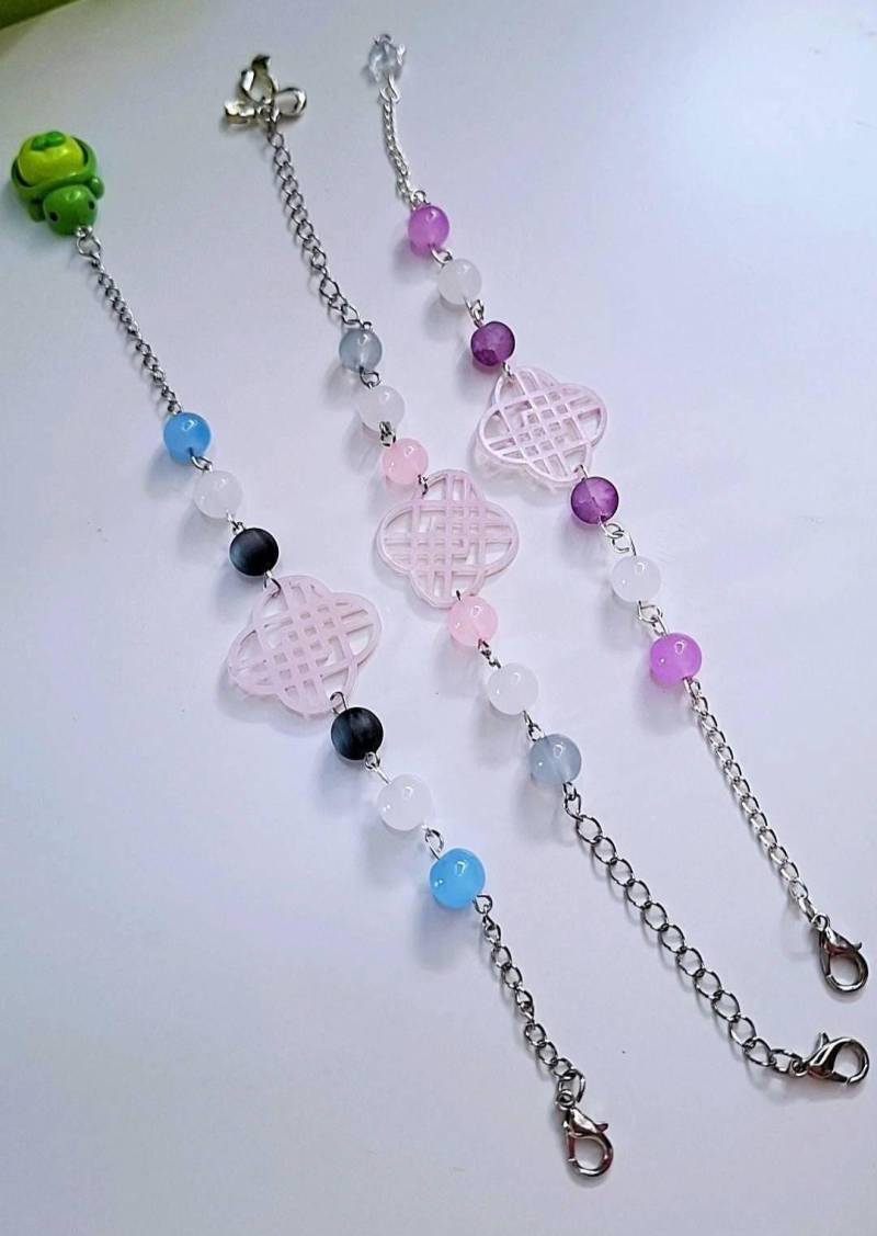 Kpop Demon Hunters Matching Armbänder, Mira, Zoey, Rumi, Huntrix von CozyDuckpond