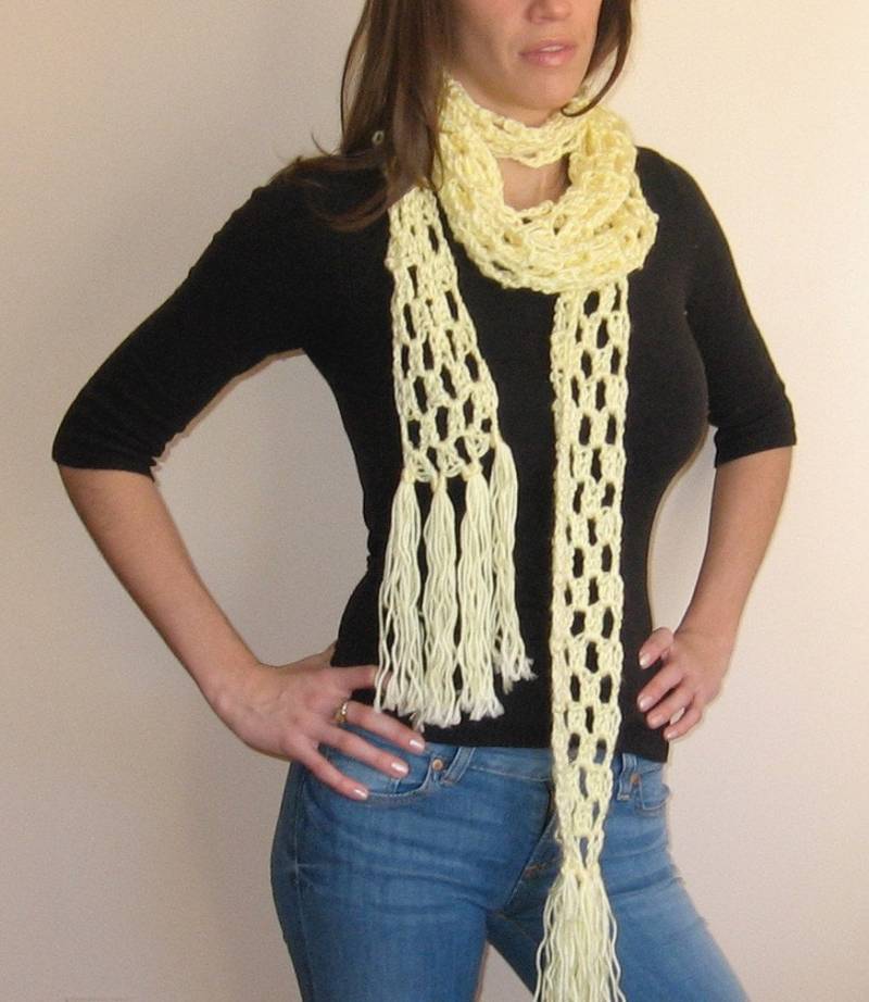 Zitrone Meringue Pie Schal Zitrone Meringue Pie Schal von CozyGirlDesigns