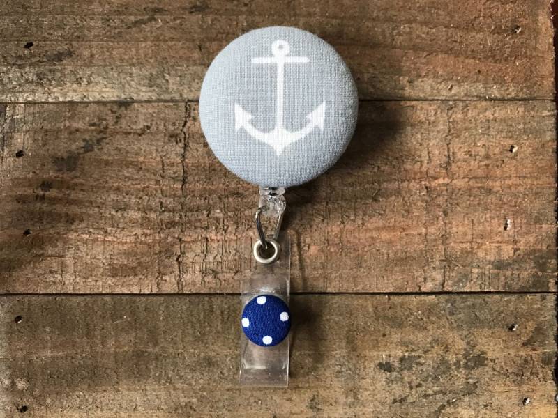 Versenkbare Ausweis Halter-stoff Abzeichen Reel-Versenkbare Reel-Abzeichen Reel-Id Badge Halter-Krankenschwester Geschenk - Anker Mit Blauen Tupfen von CozyMooseDesigns