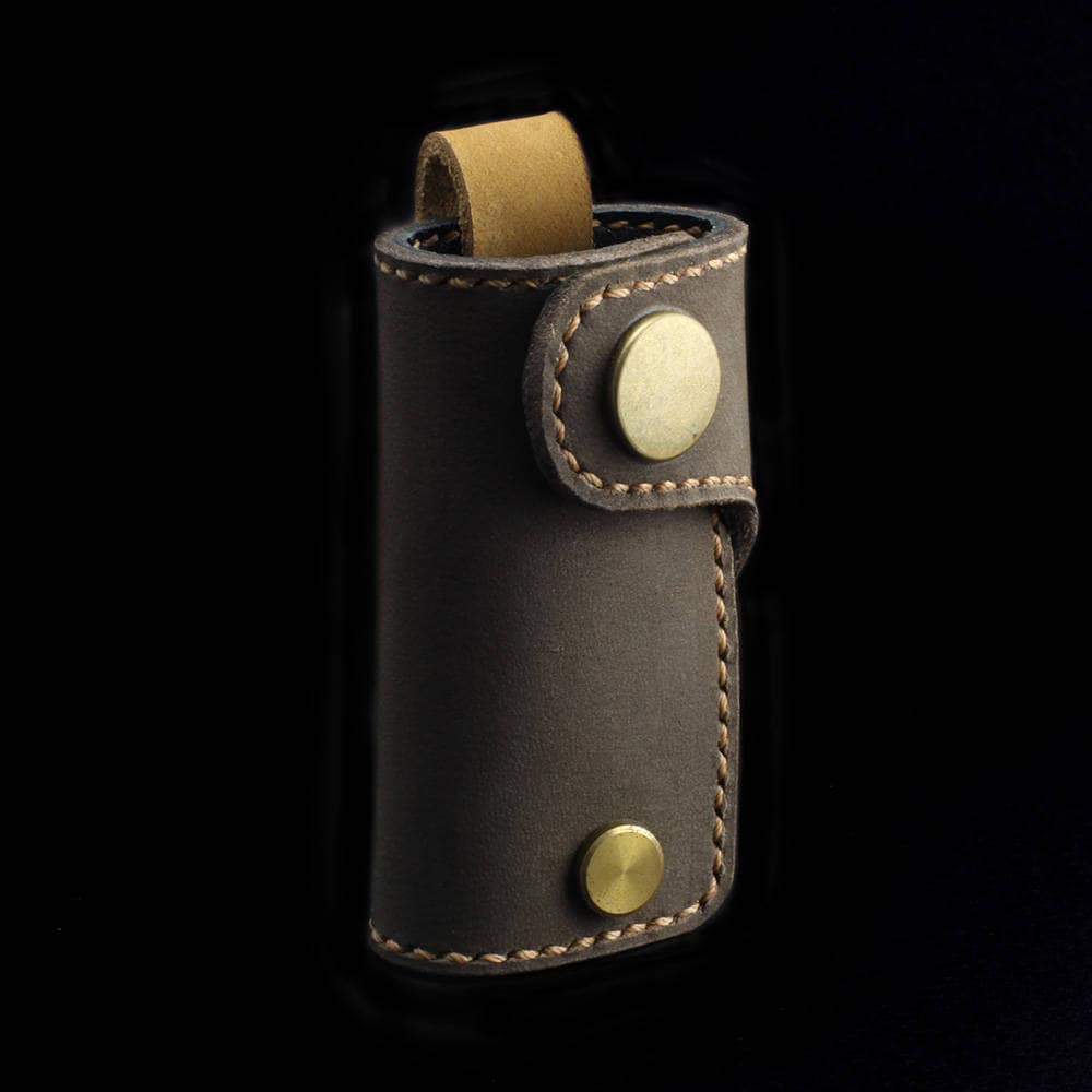 Schlüsseletui Aus Braunem Nubukleder Schlüsseletui Aus Braunem Nubukleder von CozySG