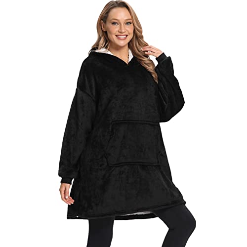 Hoodie Decke Damen Oversize Sweatshirt Blanket Unisex Sherpa Hooded Blanket Portable Cuddly Blanket with Sleeves and Pocket für Erwachsene Jugendliche (Schwarz) von Cozyan