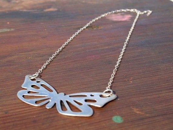Schmetterling Halskette Aus Sterling Silber Schmetterling Halskette Aus Sterling Silber von Craft0logy