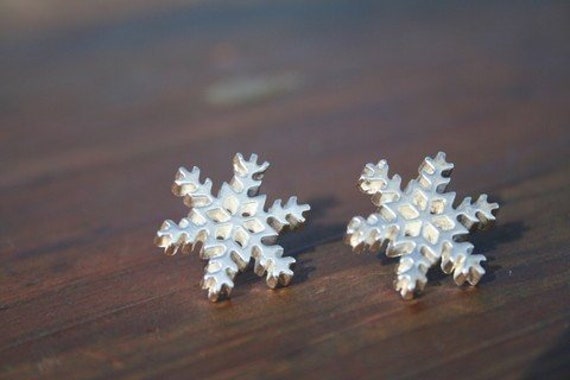 sterling Silber Schneeflocke Ohrringe sterling Silber Schneeflocke Ohrringe von Craft0logy