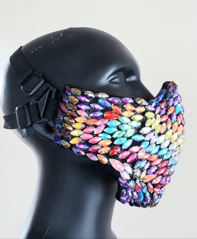 Herren Mehrfarbige Edelstein Maske Kopfschmuck Mit Filter von CraftExplosionCZ
