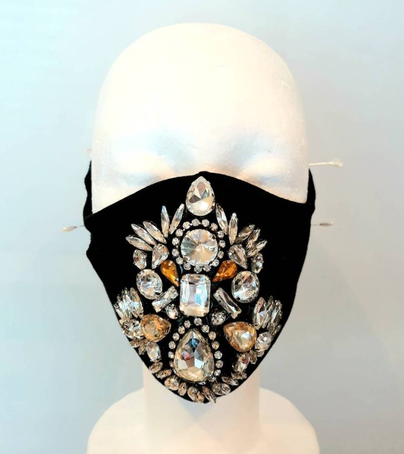 Waschbare Designer Strass Gesichtsmaske Mit Filtertasche, Atmungsaktive Schutzmaske Waschbare Designer Strass Gesichtsmaske Mit Filtertasche, Atmungsaktive Schutzmaske von CraftExplosionCZ