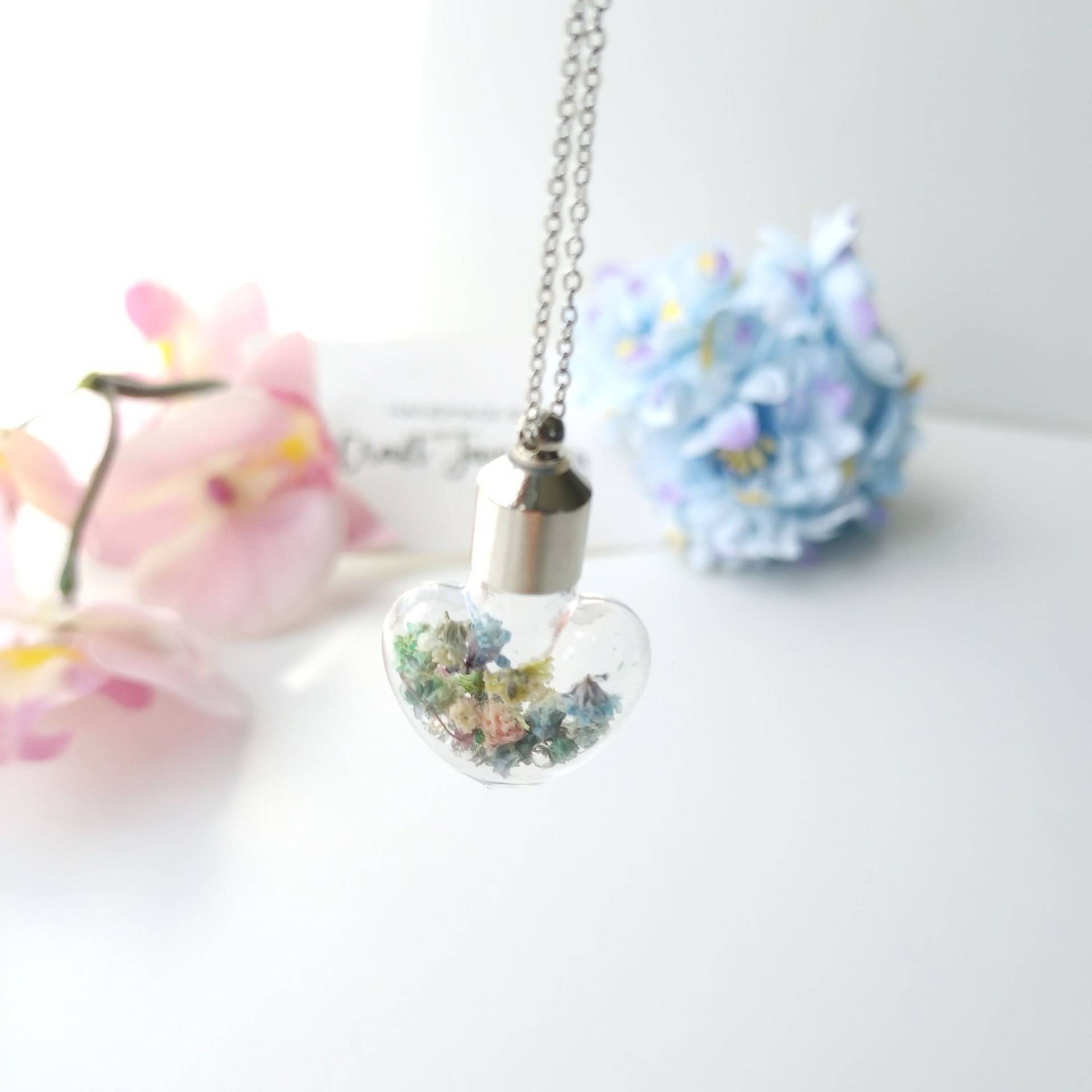 Baby Breath Parfüm Flasche Halskette, Öffenbare, Geschenk Für Sie, Valentinstag, Muttertagsgeschenk, Brautjungfer, Gartenparty Schmuck Baby Breath Parfüm Flasche Halskette, Öffenbare, Geschenk Für Sie, Valentinstag, Muttertagsgeschenk, Brautjungfer, Gartenparty Schmuck von CraftJamming