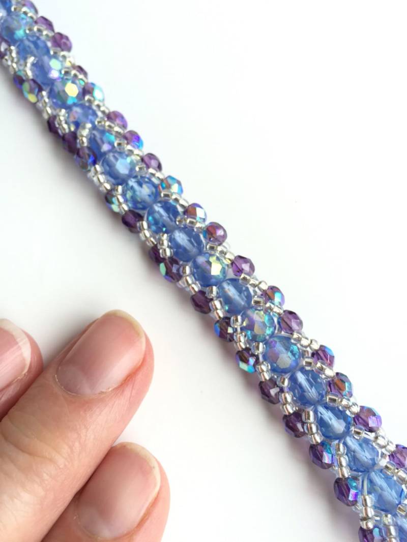 Schillernde Blaue Glas Facettiert Und Rocailles-Perlen-Armband - Schmuck Geschenk Für Ihre Hochzeit Party Modeschmuck Schillernde Blaue Glas Facettiert Und Rocailles-Perlen-Armband - Schmuck Geschenk Für Ihre Hochzeit Party Modeschmuck von CraftMastery