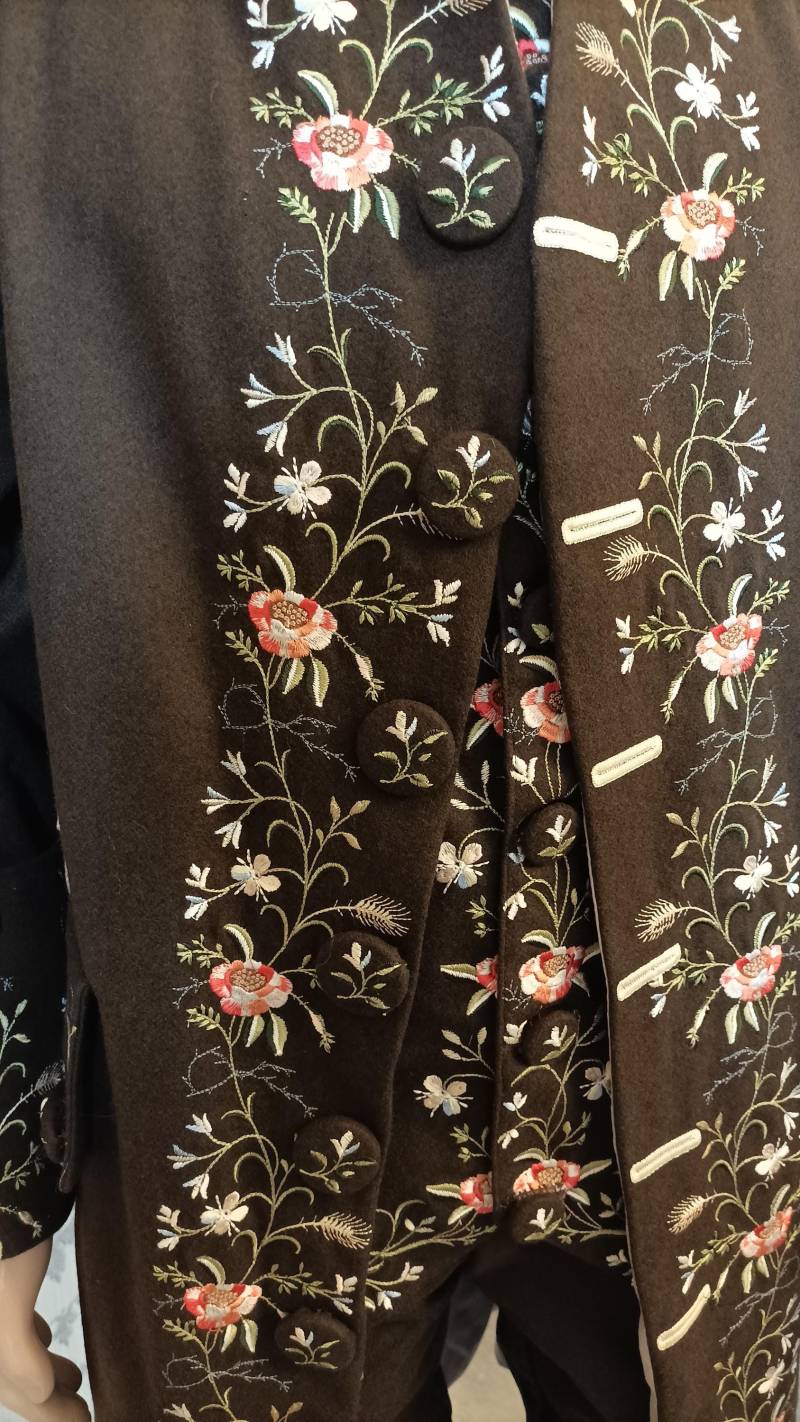 Achtung Semi-Finished Jacke, Bestickte Wolle Für Jacke von CraftStoreCz