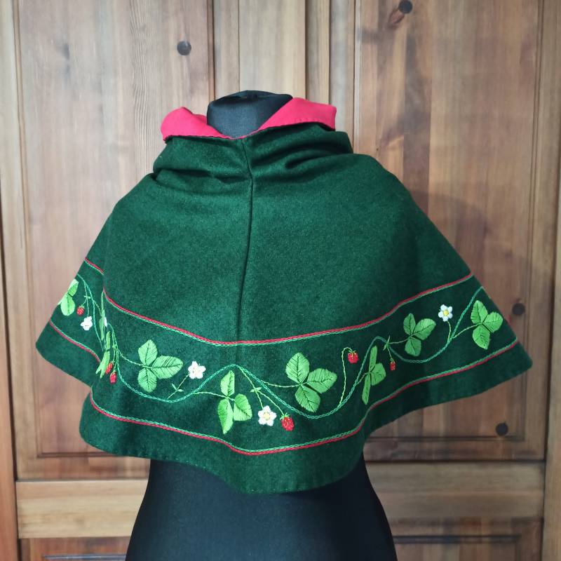 Mittelalter Gugel Aus Wolle Mit Erdbeer-stickerei von CraftStoreCz