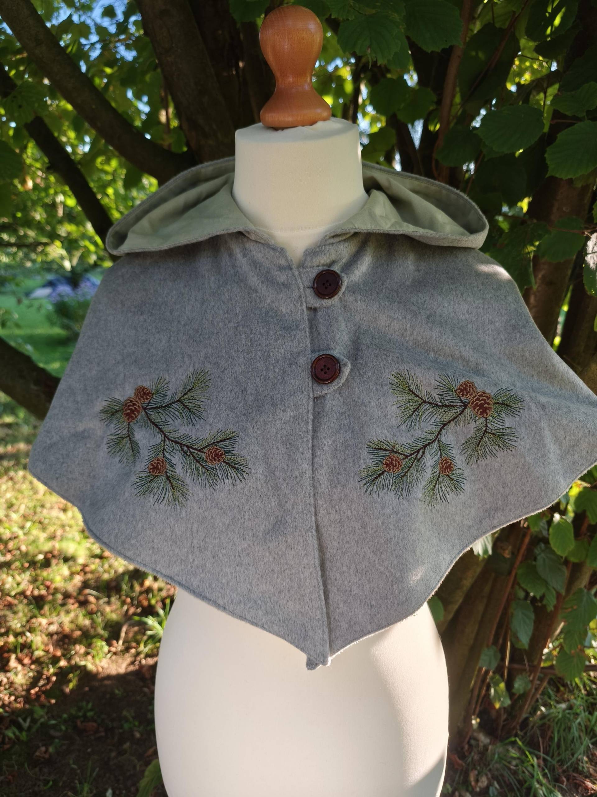 Woll-Umhang Versandfertig von CraftStoreCz