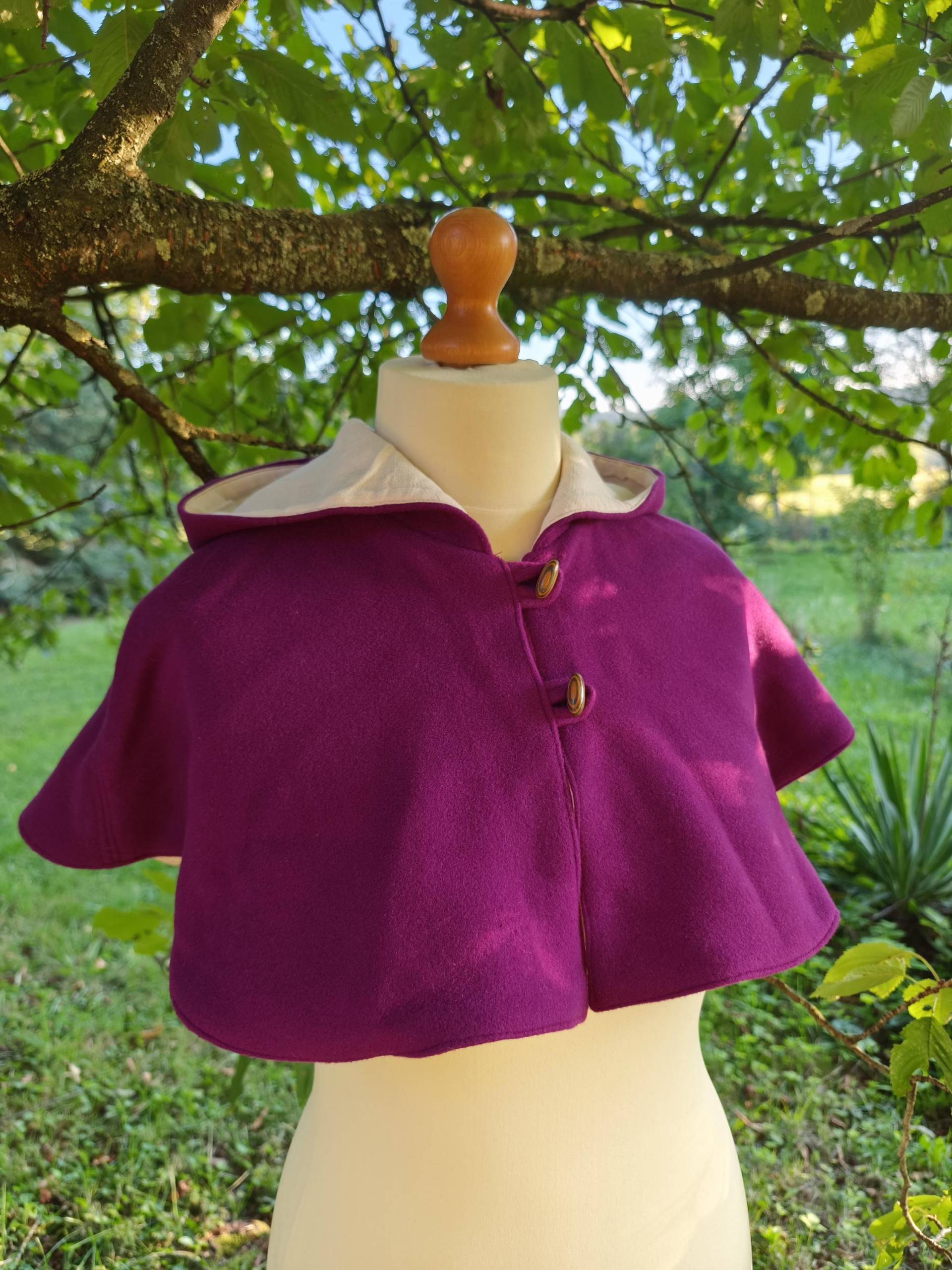 Woll-Umhang Versandfertig von CraftStoreCz