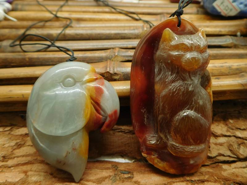 Black Friday Sale Schmuck. Weihnachtsgeschenk Umtausch. Handgemachter Schmuck Geschenk Unisex Rote Achat Katze Schnitzerei. Edelstein Anhänger von CraftStoreGoods