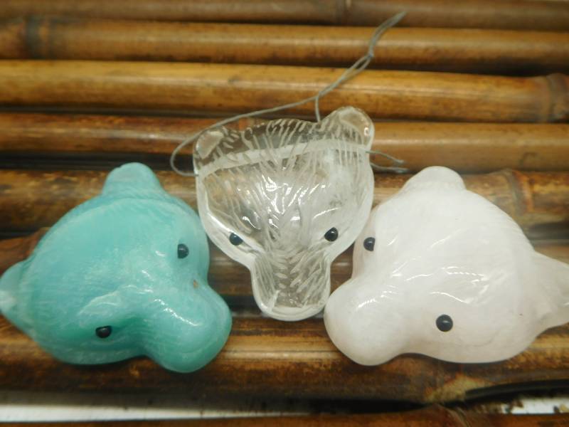 Edelstein Schnitzen. Bergkristall Bär. Schnitzen Stein Bären Anhänger. Kristalltier Handgemachtes Geschenk. Steinfigur Bär | B5059 von CraftStoreGoods