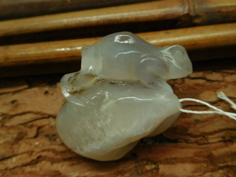 Geode Achat Geschnitzt Frosch Anhänger Edelstein Unisex Geschenk Für Tierliebhaber. Wald Tier Schmuck. Klare Schnitzen | C1003 von CraftStoreGoods