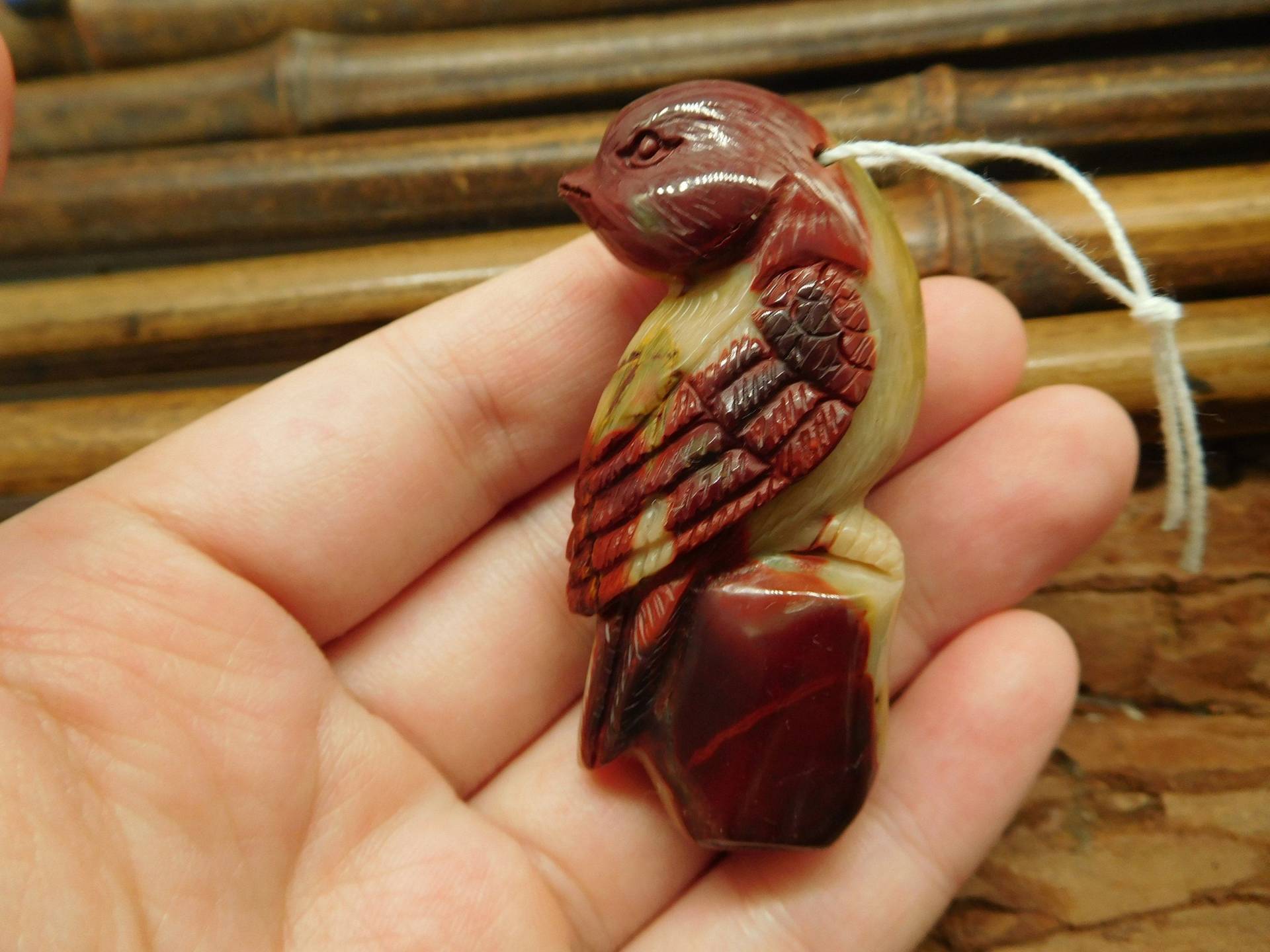 Mookaite Jaspis Schnitzen Fliegende Tier Anhänger. Edelstein-Schmuck. Perlen. Vogel-Anhänger. Schmuck. Gelbe Edelsteinperlen | C0932 von CraftStoreGoods