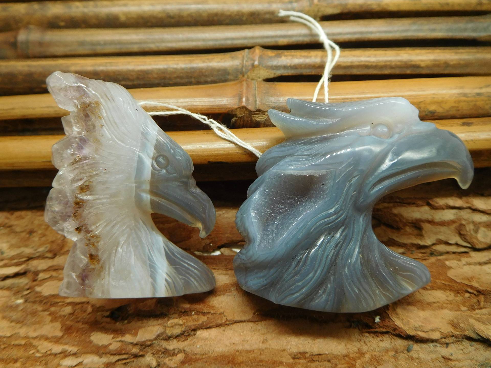 Schnitzer Kristall Tier. Geschnitzte Amethyst Geode Achat Adler. Tierschnitzerei. Raben Anhänger. Grüne Edelsteinschnitzerei. Valentinstagsgeschenk von CraftStoreGoods