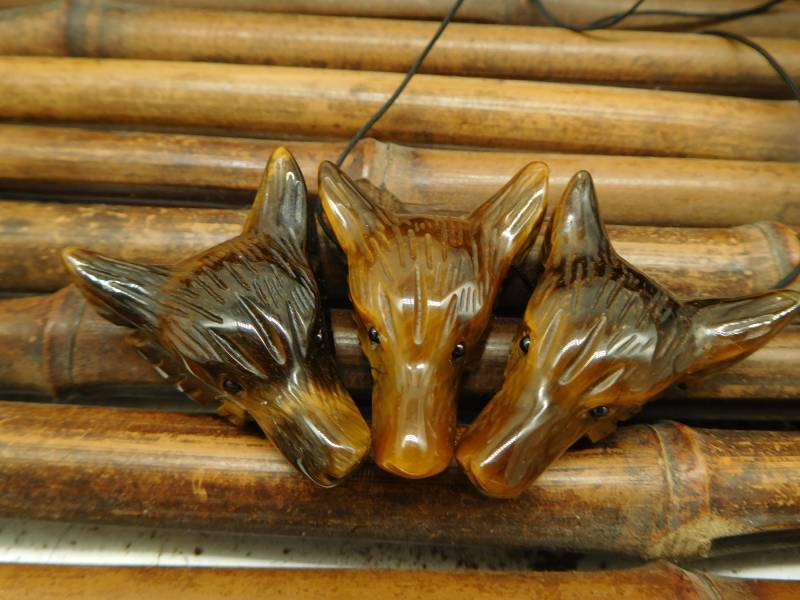 Schwarzer Freitag. Tigerauge-Wolf. Anhänger Perle. Braun Schmuck. Handgemachtes Geschenk. Brauner Wolf. Tigerauge Anhänger. Frauen Wolf | B5311 von CraftStoreGoods