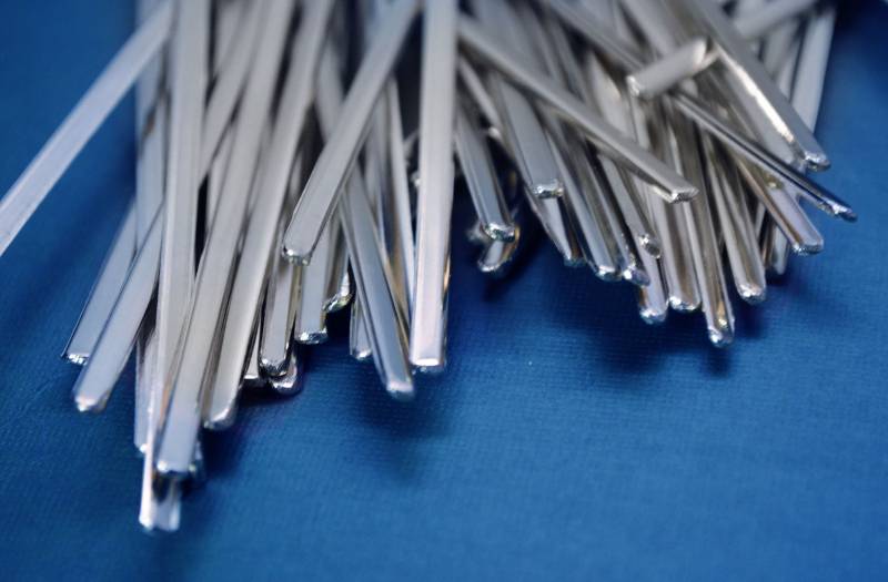 stapelrakelets-Fünfundzwanzig-In-8 "Aluminium 14G Armband Blanks-Halhalb 8" X 6 "Skinny Cuff Blanks Für Handstempeln stapelrakelets-Fünfundzwanzig-In-8 "Aluminium 14G Armband Blanks-Halhalb 8" X 6 "Skinny Cuff Blanks Für Handstempeln von CraftSupplyCorner
