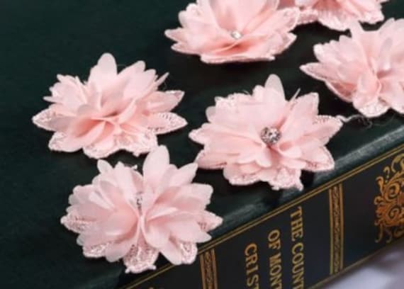 Craftbuddyus 10 Gorgeous Pink Crystal Glass Diamante Stick On, Sew On Fabric Flower Motifs Craft von CraftbuddyUS