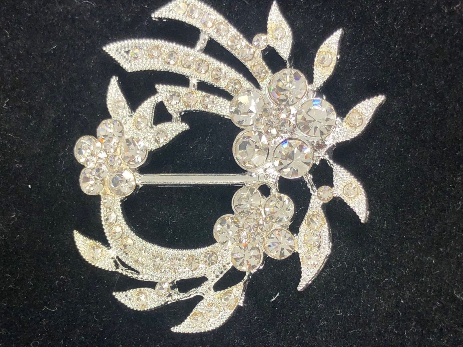 Craftbuddyus Mt64-54mm Crystal Diamante Wedding Topper Brooch Ribbon Slider Buckle von CraftbuddyUS