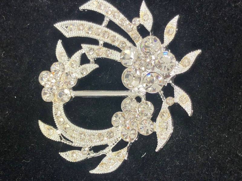 Craftbuddyus Mt64-54mm Crystal Diamante Wedding Topper Brooch Ribbon Slider Buckle von CraftbuddyUS