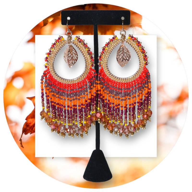 Perlen Herbst Fransen Ohrringe von CraftedByCristinaCo