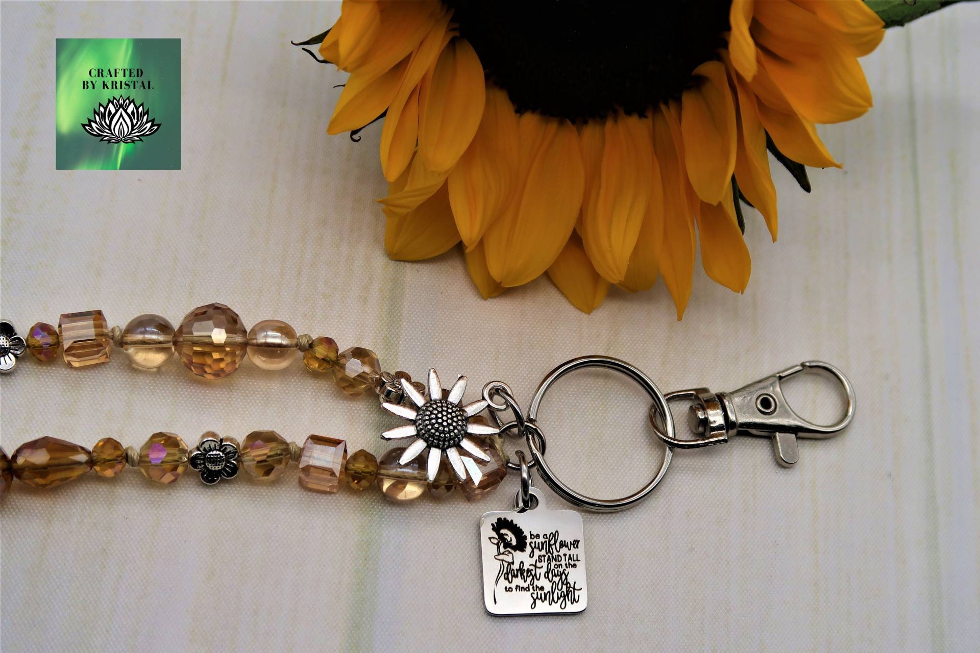 Be A Sunflower Zitat Schlüsselanhänger Für Frauen Geldbörse Stand Groß Geburtstagsgeschenk Tochter Sonnenblumenliebhaber Geschenk Mama von CraftedByKristal