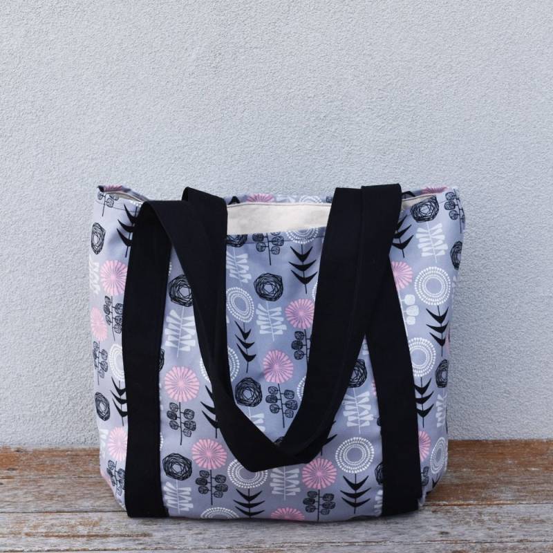 Große Rosa Und Grau Blume Druck Leinwand Strand Tasche Einkaufstasche Große Rosa Und Grau Blume Druck Leinwand Strand Tasche Einkaufstasche von CraftedOnCowrie