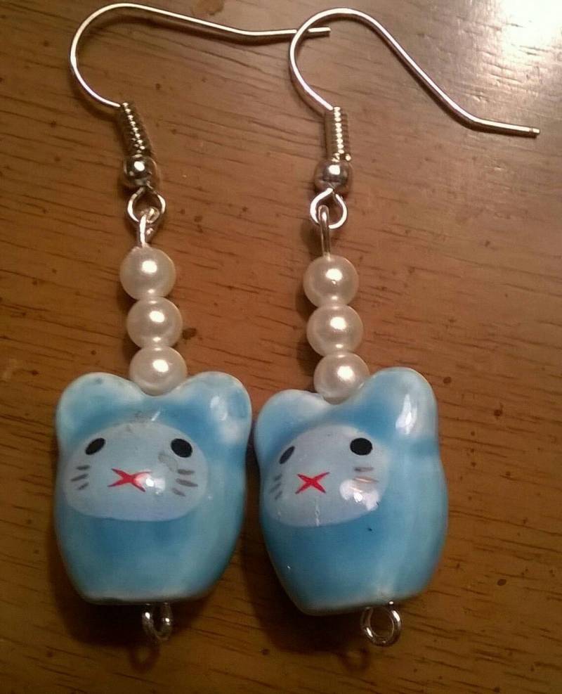 Kitty Katze Ohrringe Süße Geschenkidee Kitty Katze Ohrringe Süße Geschenkidee von CraftsByMissAmira