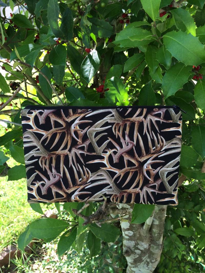 Geweih Stoff Stiftebeutel, Münzbeutel, Couponhalter, Makeup Tasche von CraftsByNess