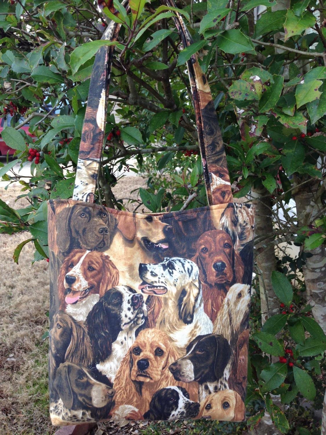 Handgemachte Hunde Allover Baumwolle Tragetasche Neuheit Schultertasche von CraftsByNess
