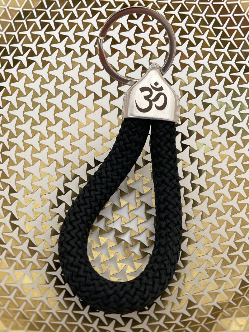 Om Schlüsselanhänger Aus Segelseil von CraftsVM