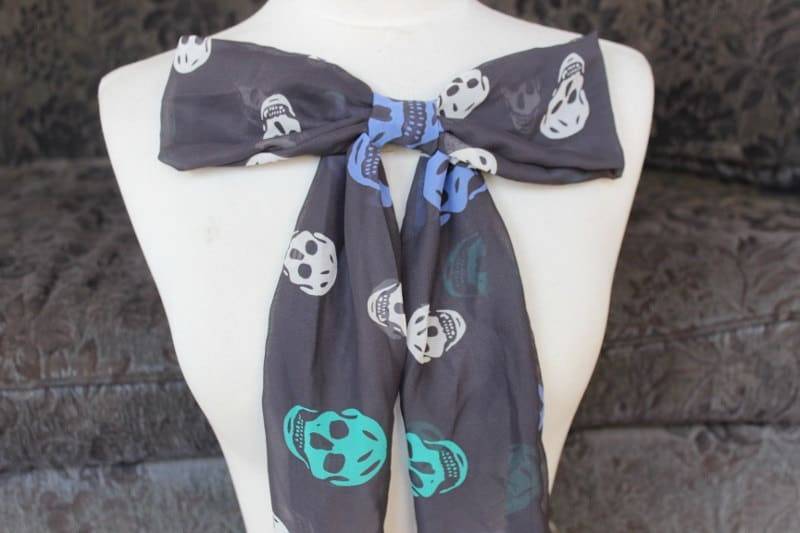 Chiffon Schleife Applikation Mit Totenkopf-Print von CraftsWarehouseHub
