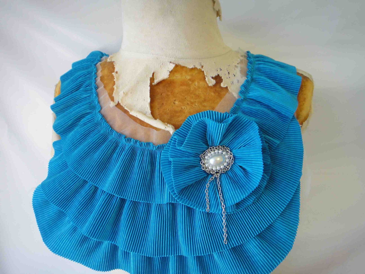 Mode-Stück Rüschen Applikationen Farbe 1 Stück Angebot von CraftsWarehouseHub