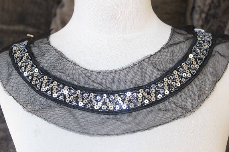 Niedlich Bestickt Und Perlen Applikation Mit Pailletten 1 Yard Angebot von CraftsWarehouseHub