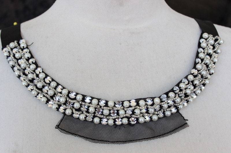 Niedlich Bestickt Und Perlen Applikation Schwarz Farbe 1 Stück Angebot von CraftsWarehouseHub