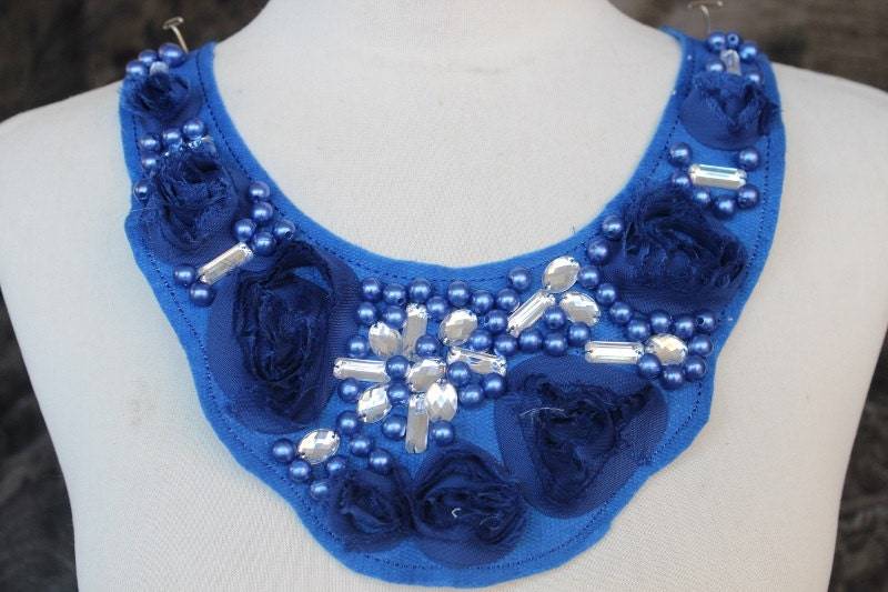 Niedlich Bestickt Und Perlen Applique Chiffon Blumen Mit Strass von CraftsWarehouseHub