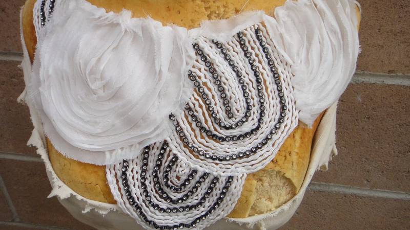 Niedliche Bestickte Weiße Chiffon Applikation/Zierteil Für Dekoteil Kostüm von CraftsWarehouseHub