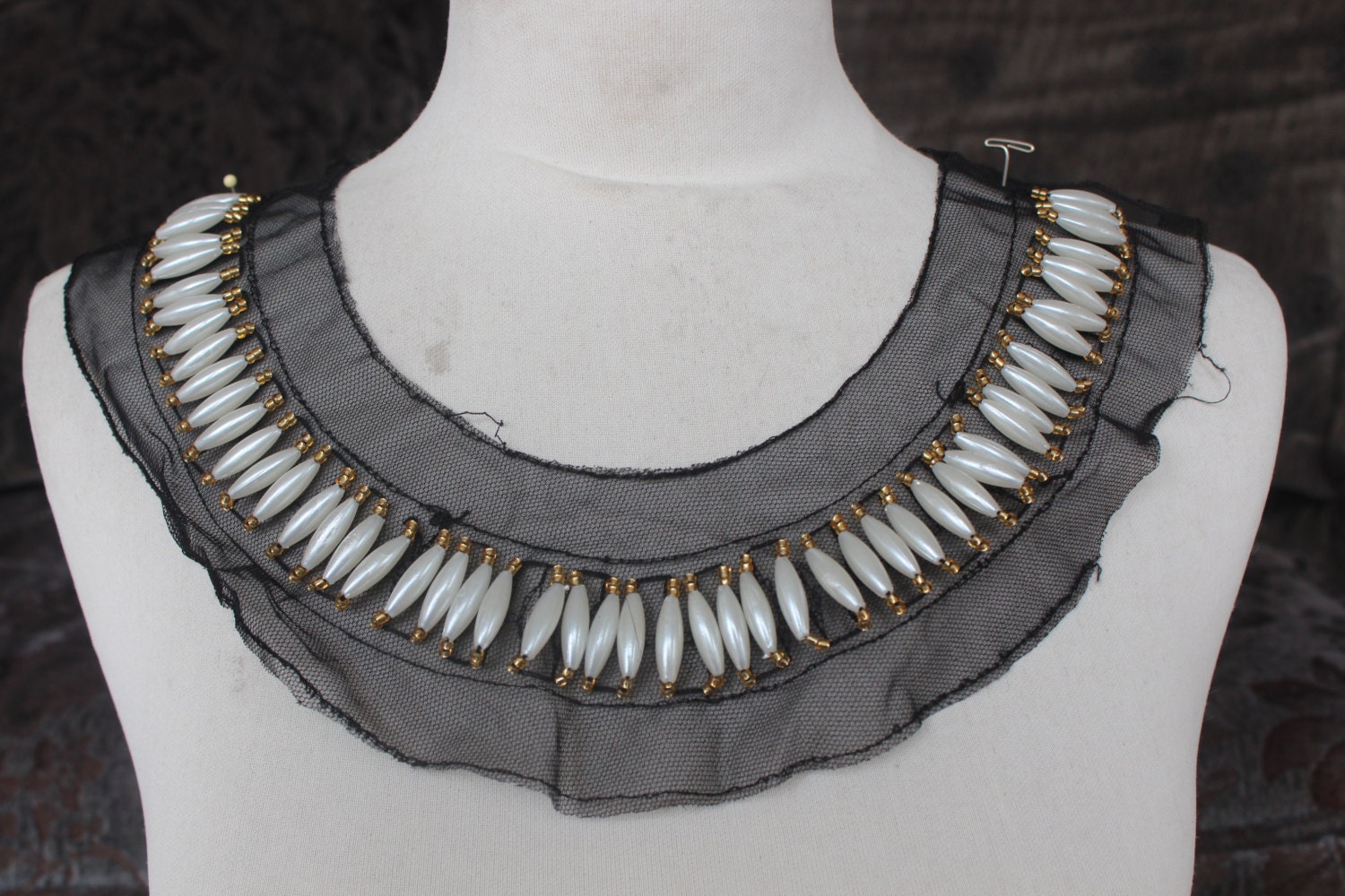 Niedliche Perlen Applikation Besatz Schwarz Farbe 1 Stück Listing von CraftsWarehouseHub